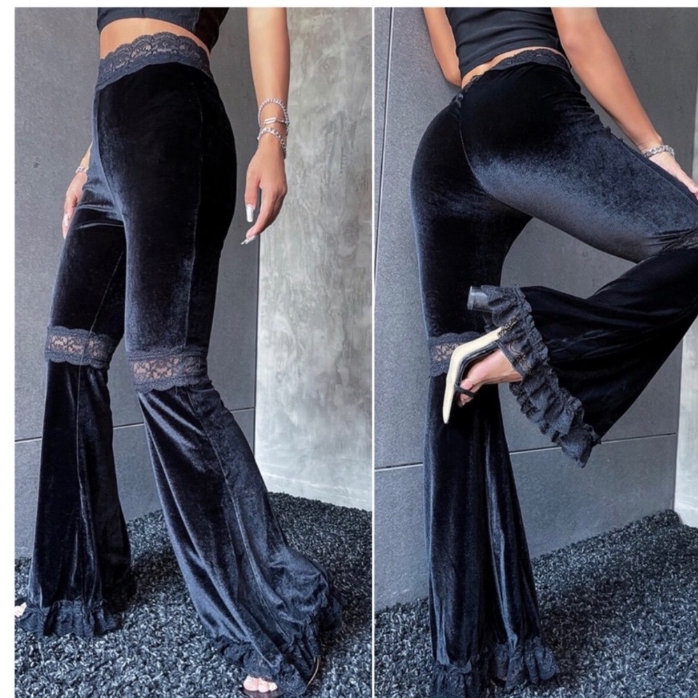 Black Glam Velvet Bell Bottom Wide‎ Leg Lace Pants Small